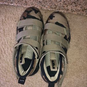 Lebron James gym shoes